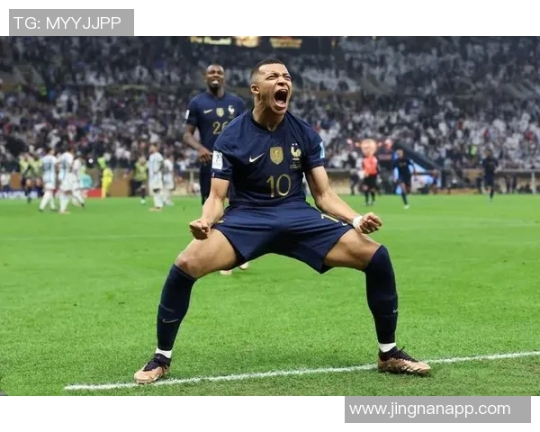 姆巴佩被誉为世界顶级球员之一什琴斯尼对其实力表示高度认可